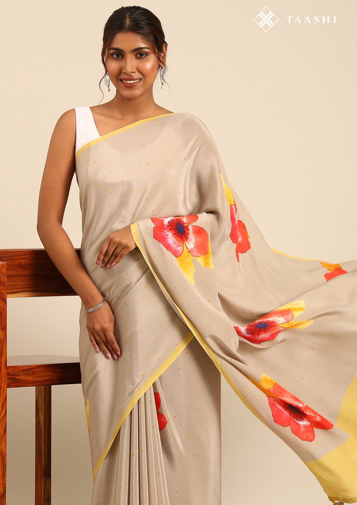 Grey Watercolor Floral Printed Saree