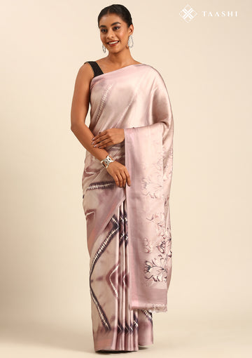 Dusty Pink Zigzag Leheriya Printed Satin Saree