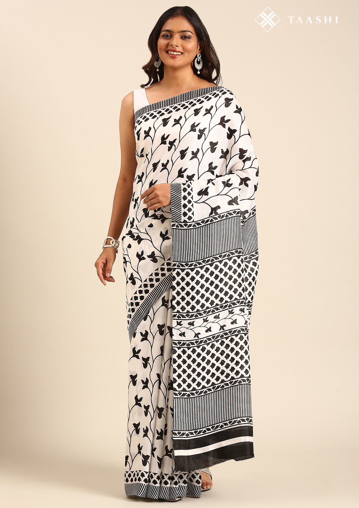White X Black Printed Art Tussar Matka Silk Saree