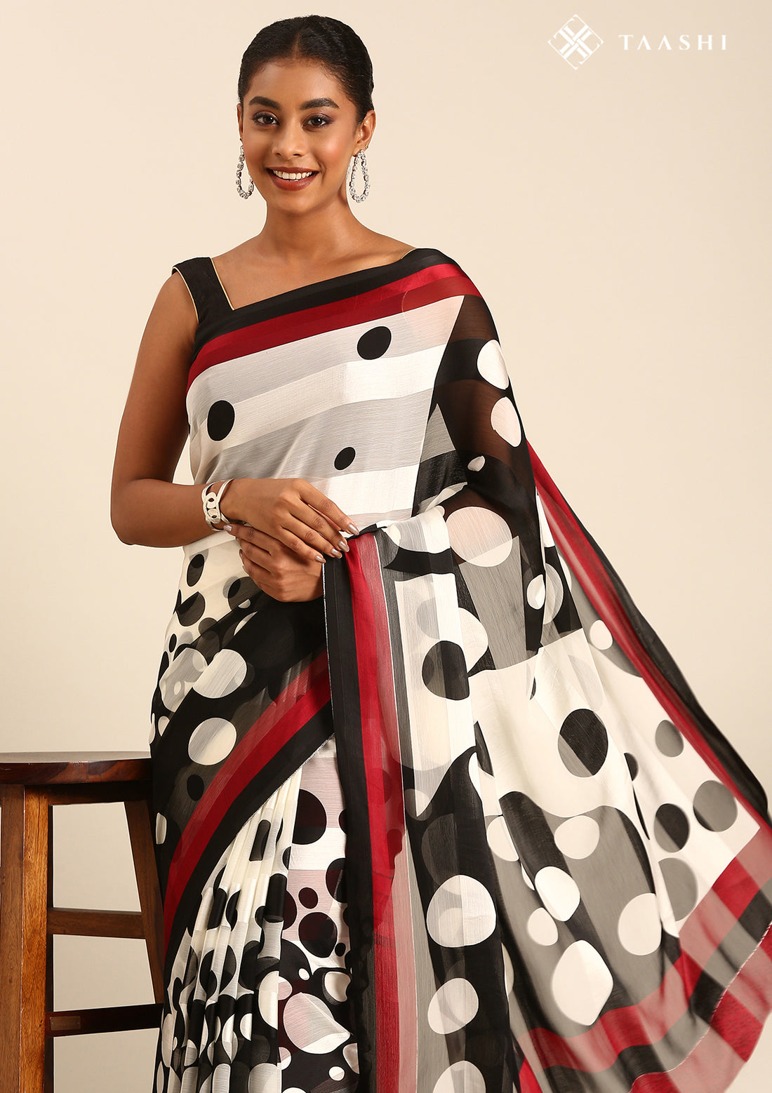Black Polkadots Printed Chiffon Saree