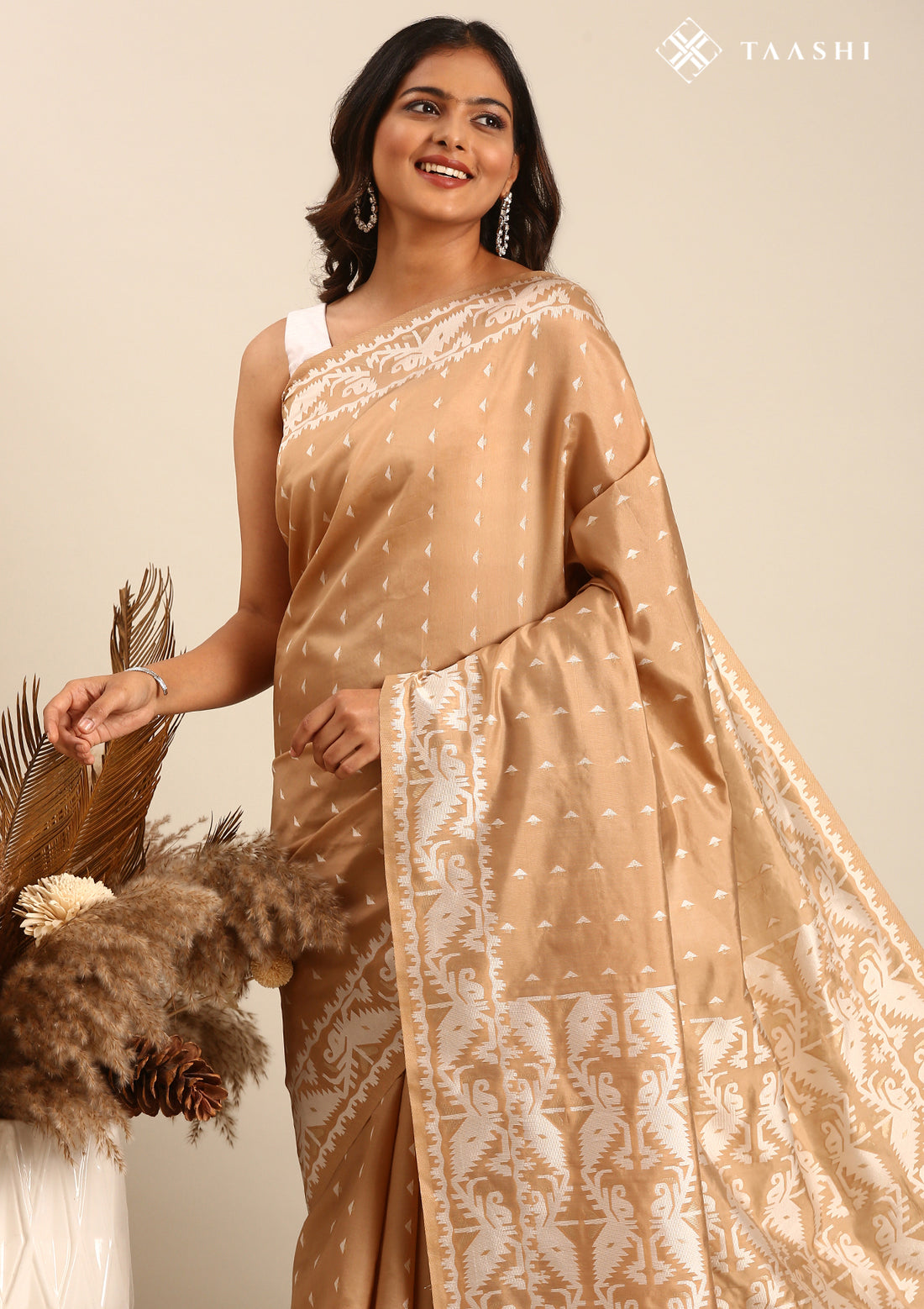 Beige Stylised Ikat Pattern Tussar Saree