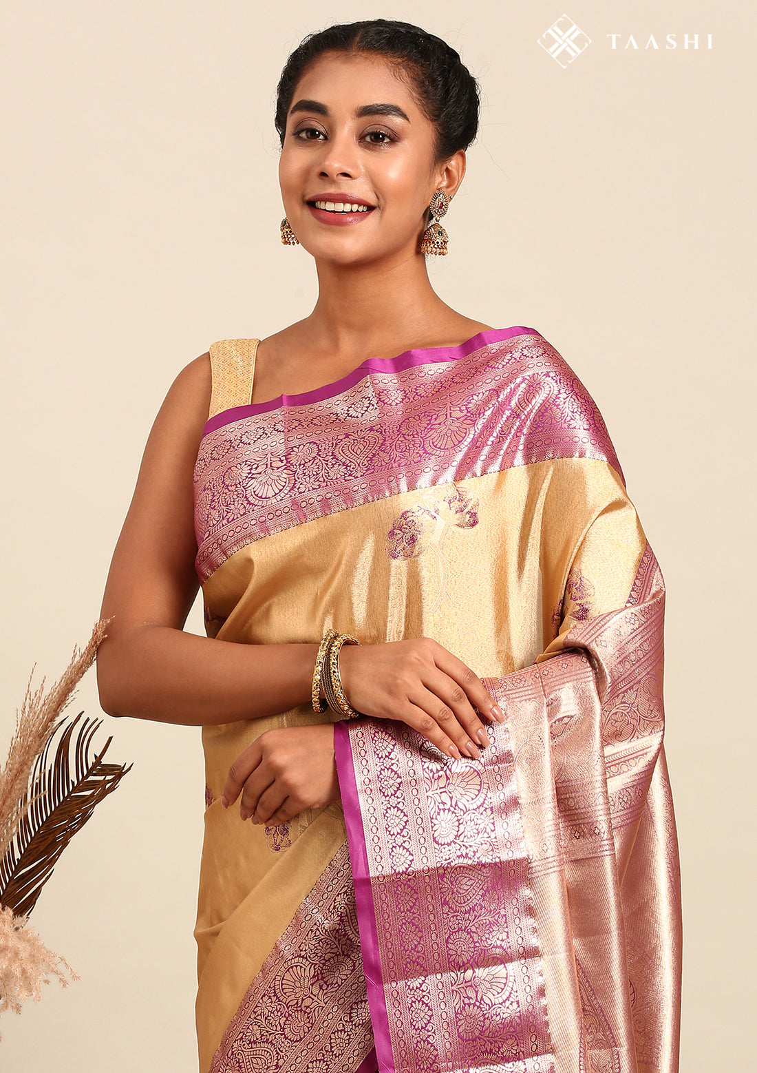 Copper and Violet Floral Pattern Tissue Brocade Kanchipuram Saree