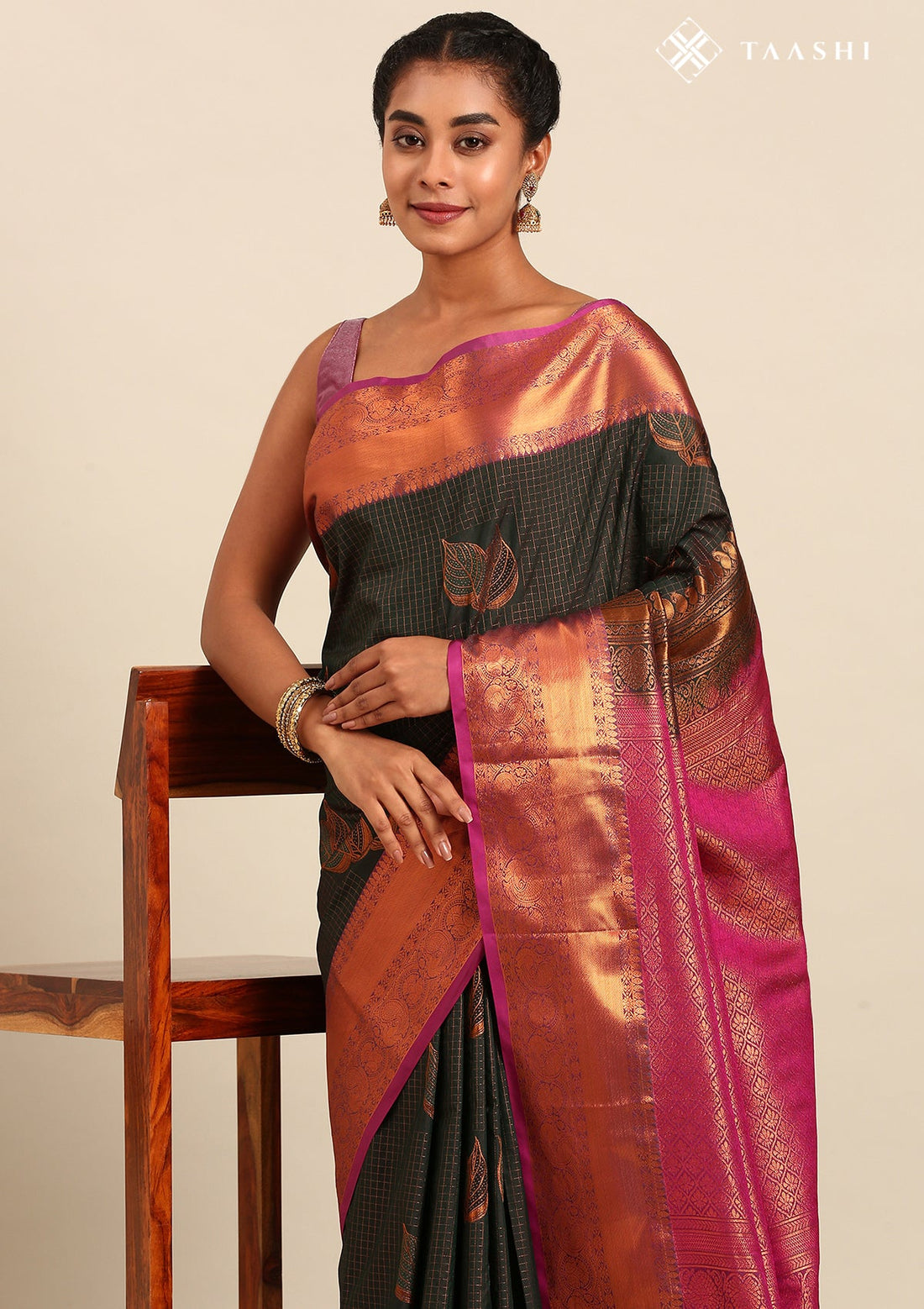 Forest Green Silk Kattam Kanjivaram Weave Saree