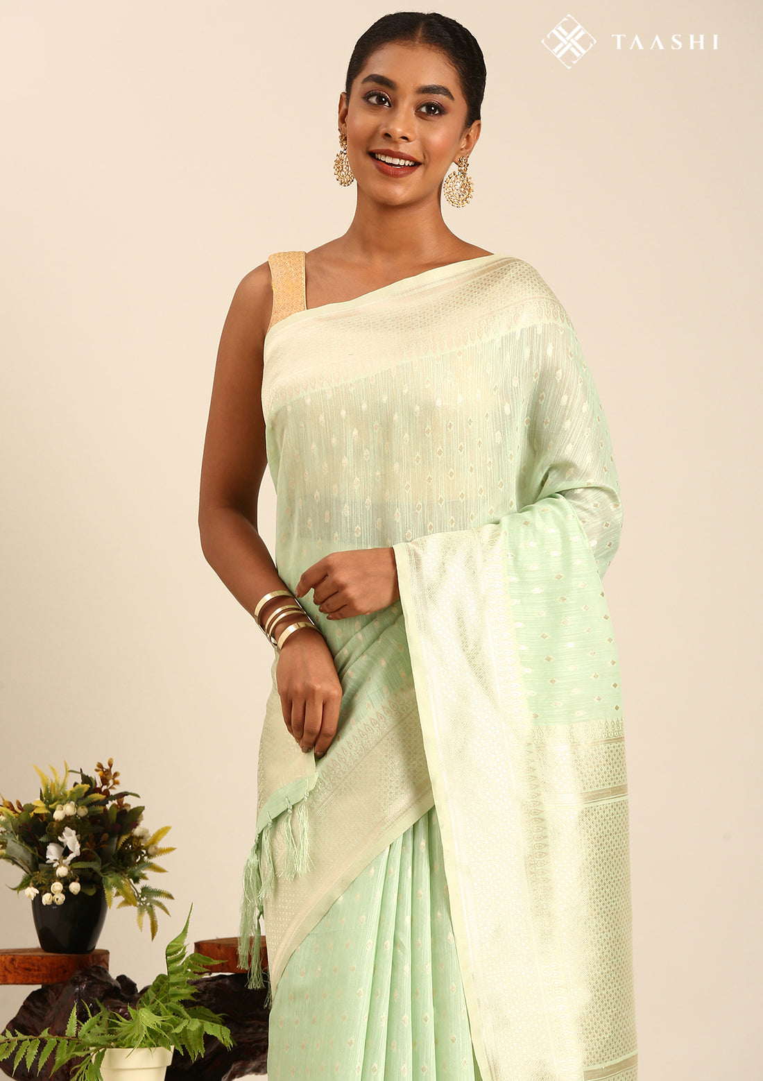 Mint Green Traditional Pattern Woven Tussar Saree