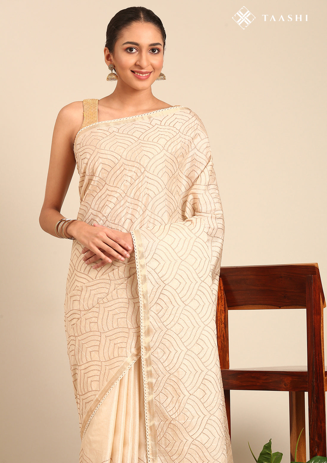 Cream Fancy Embroidery Tussar Saree