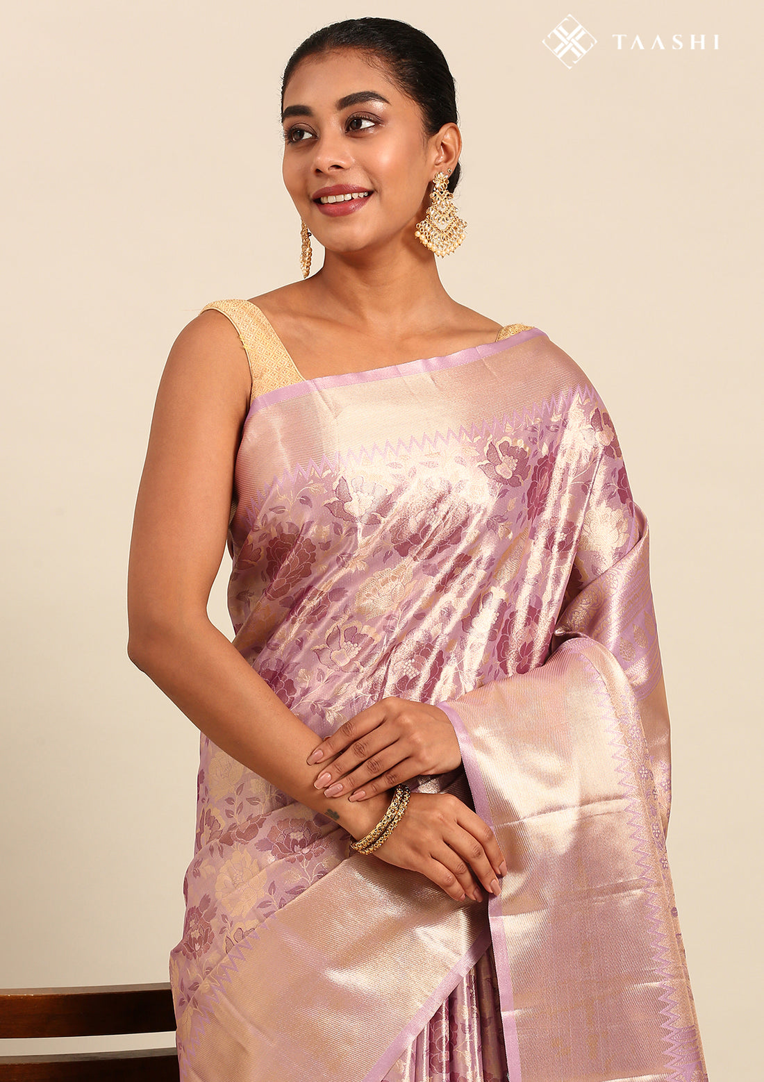 Mauve Floral Pattern Tissue Brocade Kanchipuram Saree
