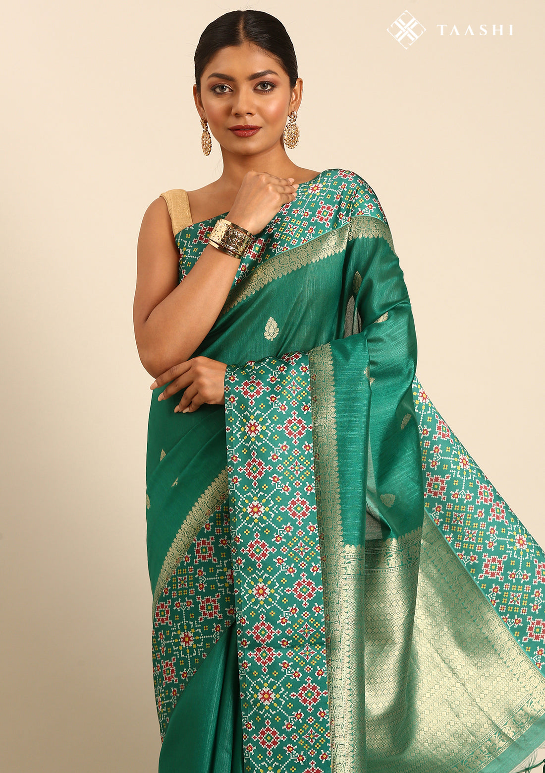 Emerald Green Ikat Pattern And Tradition Pattern Woven Tussar Saree