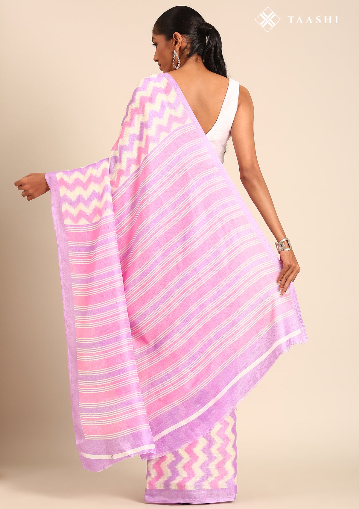 Cream Contrast Zigzag Printed Art Tussar Matka Silk Saree - Taashi