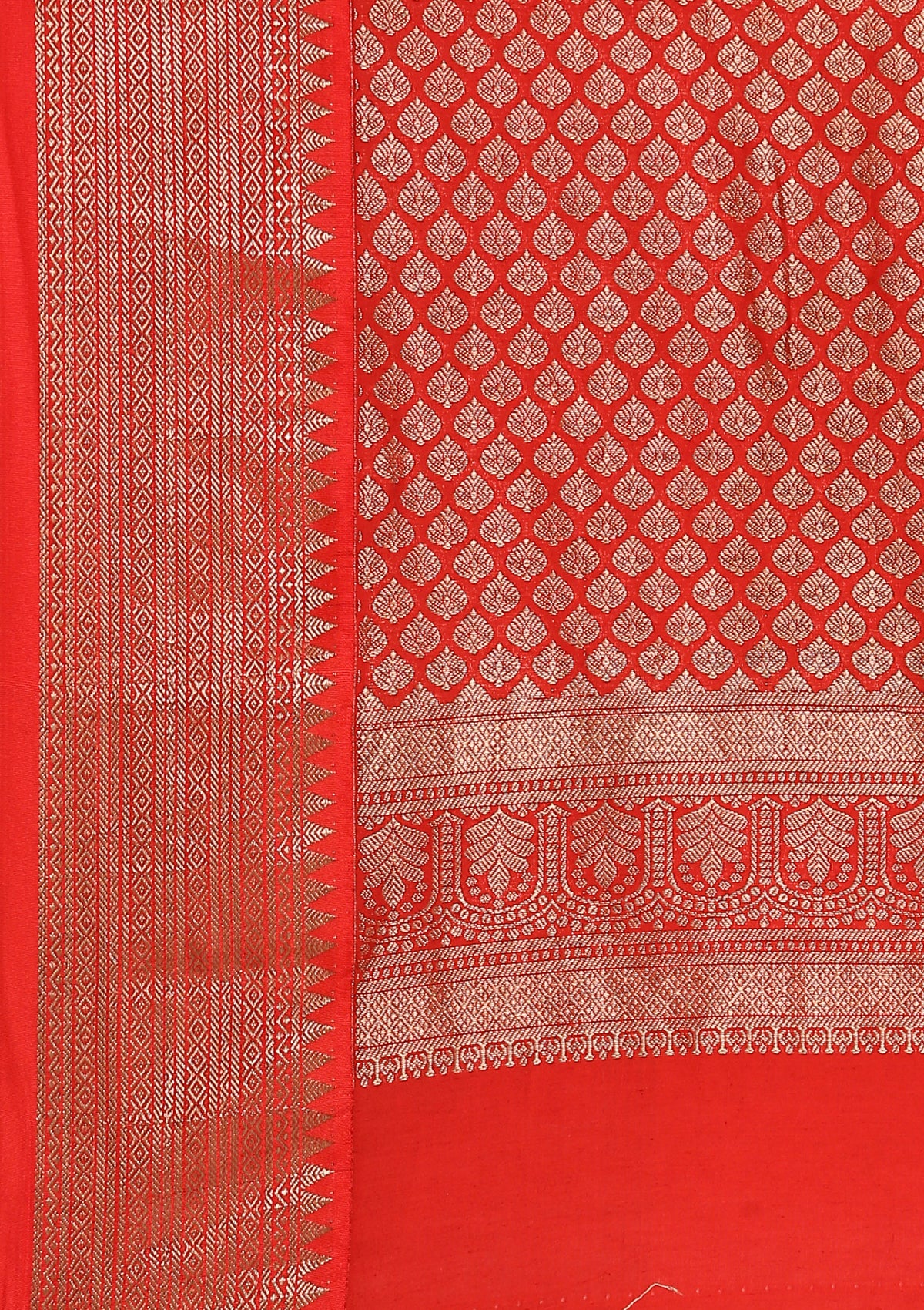 Multicolor Traditional Printed Silk Saree - Taashi