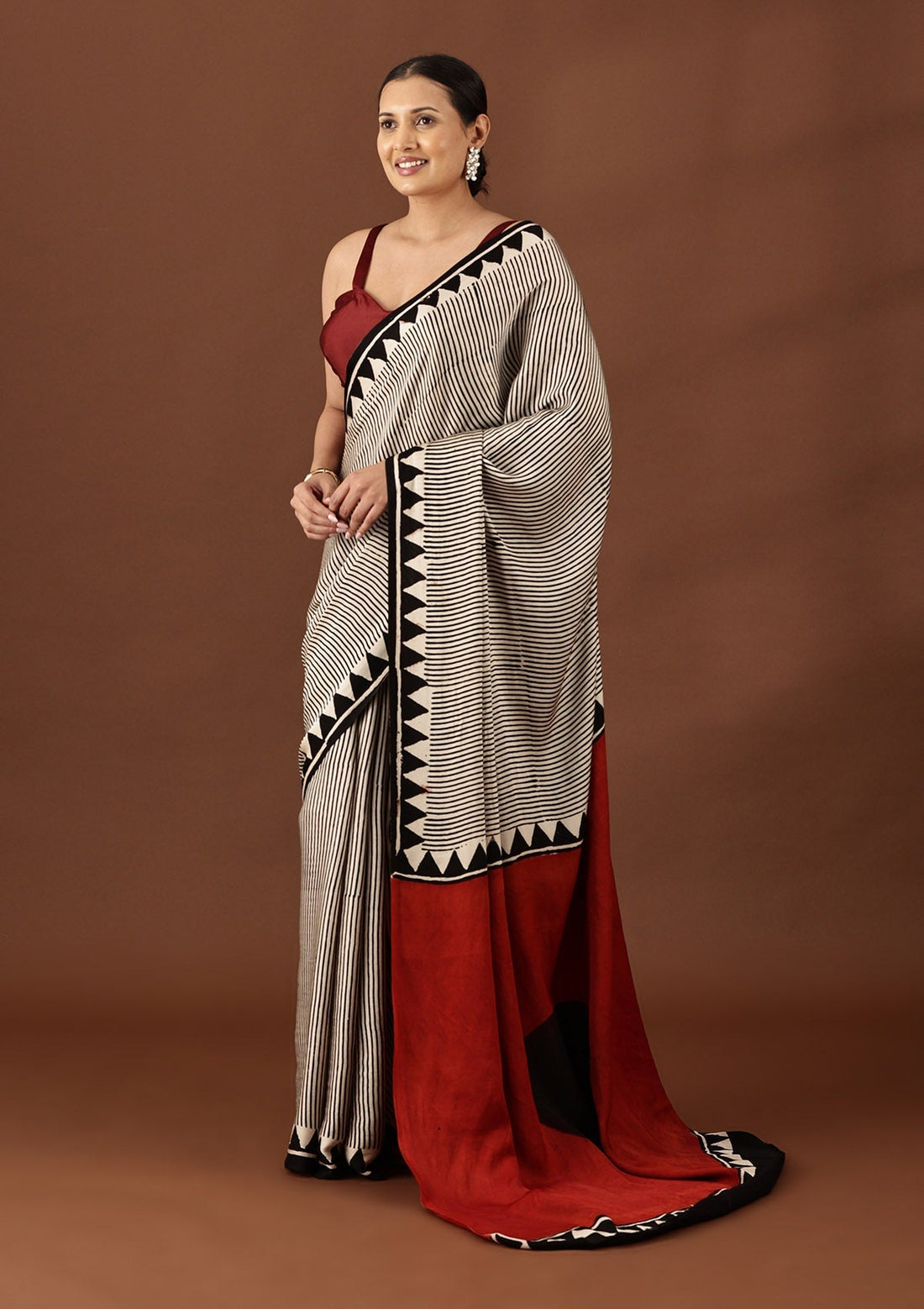 Off White Modal Silk Geometric Block Print Saree