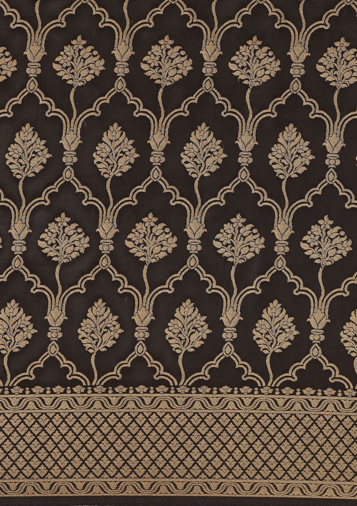 detail image of Taashi's The Midnight Archive Saree - VSTBSW03 | a premium black satin banarasi saree with gold zari brocade on body and dense zari jaal border and pallu showing border and body details