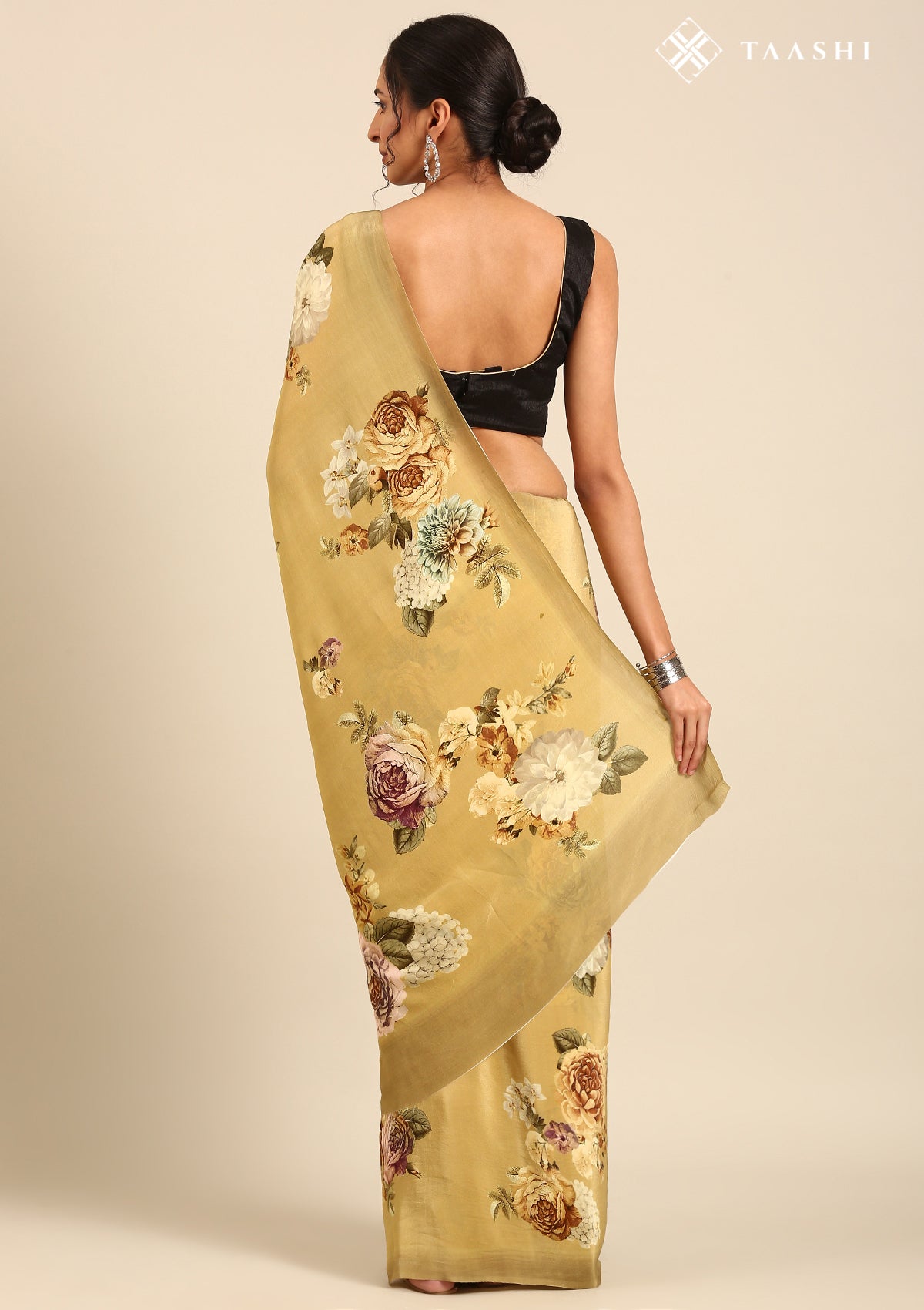 Heena Color Floral Printed Crepe Saree