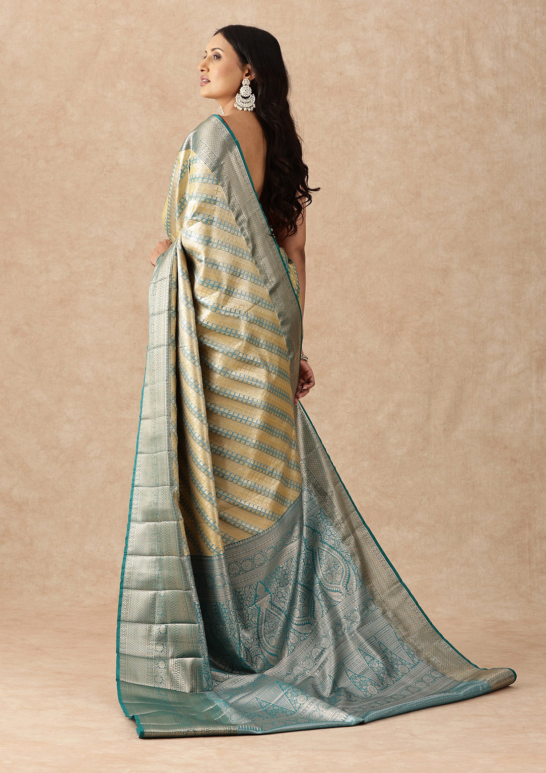 Dual Colour Silk Korvai Tissue Kanjivaram Weave Saree