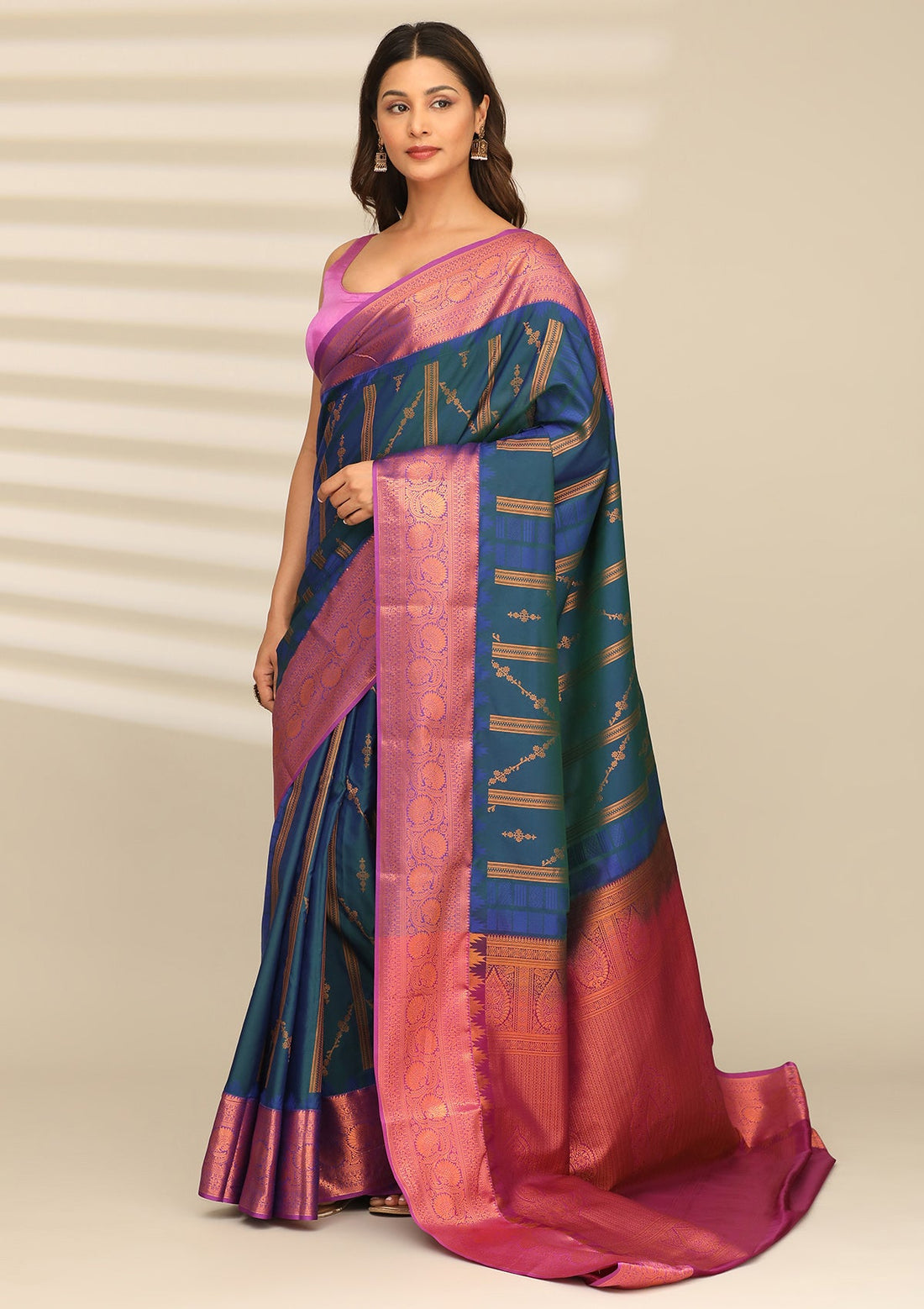 Dark Indigo Silk Korvai Kanjivaram Weave Saree