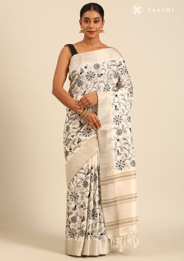 Cream A/O Jaal Floral Embroiderd Tussar Saree
