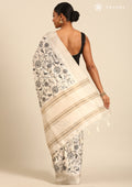 Cream A/O Jaal Floral Embroiderd Tussar Saree - Taashi