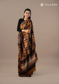Brown / Copper Zigzag Printedtussar Saree - Taashi