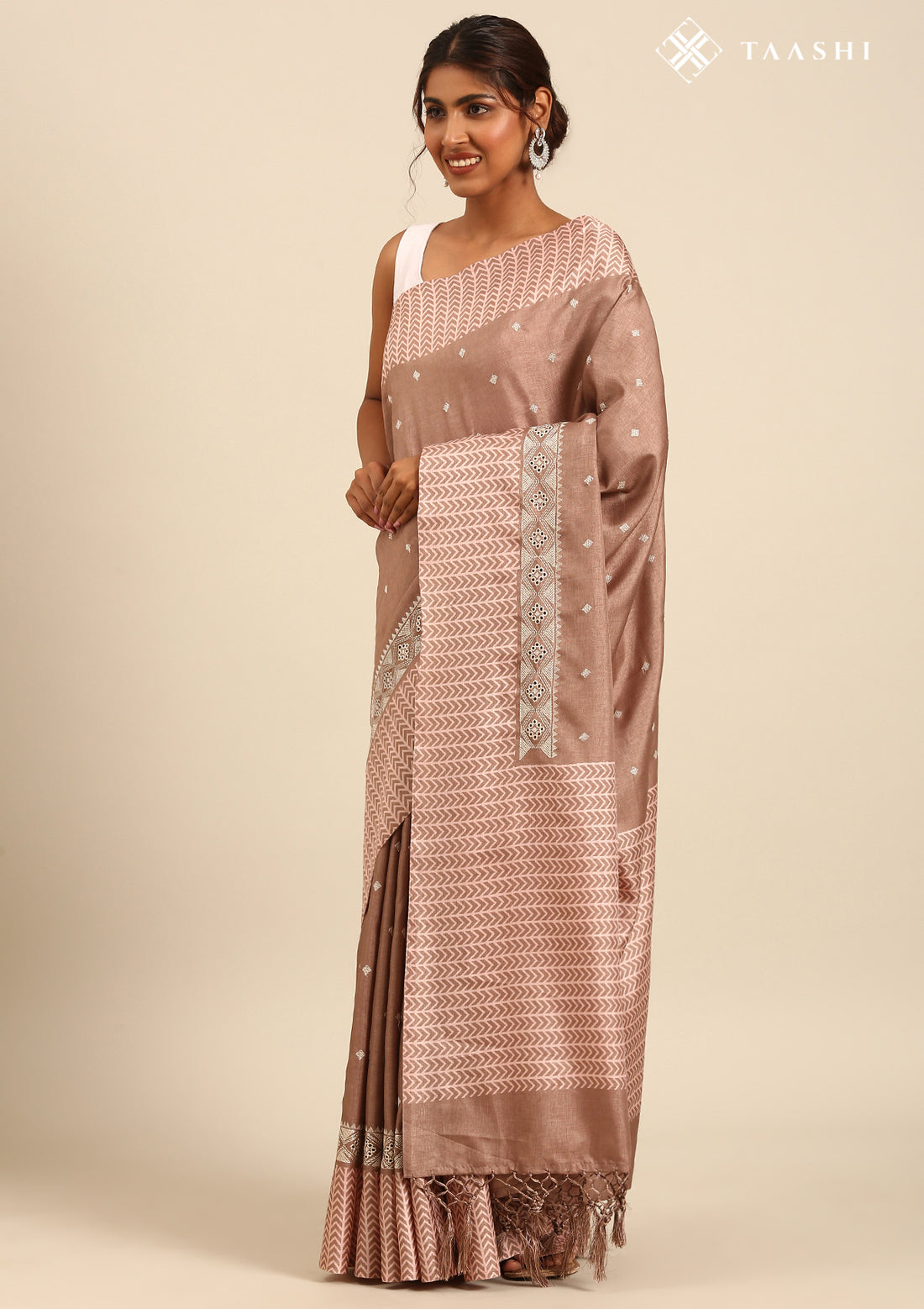 Brown EmbroideRed Cut Work And Printed Border Saree