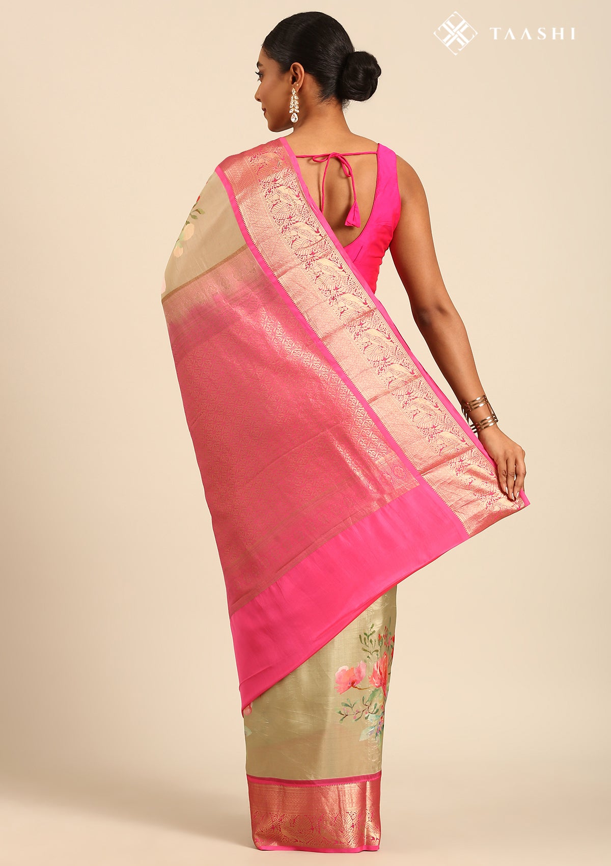 Green Watercolor Floral Printed Silk Saree