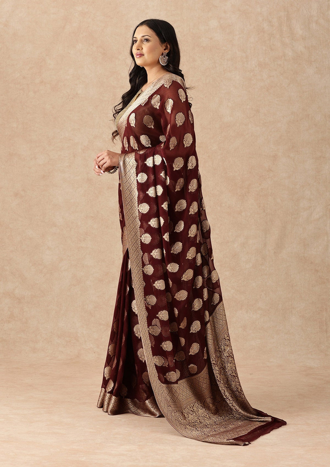 Brown Contemporary Woven Chiffon Saree