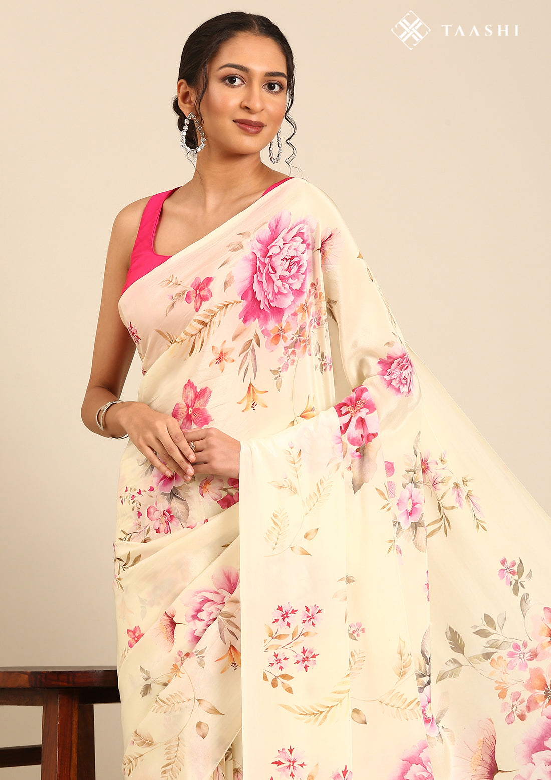 Cream Floral Printed Crepe Saree