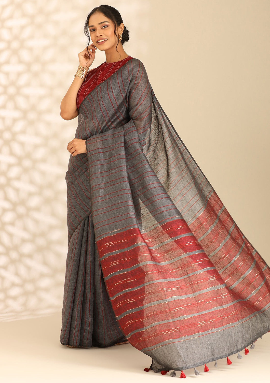Grey Linen Woven Saree
